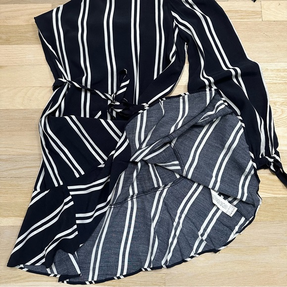 NWT Zara Navy and White Striped One Shoulder Dress - Picture 9 of 17